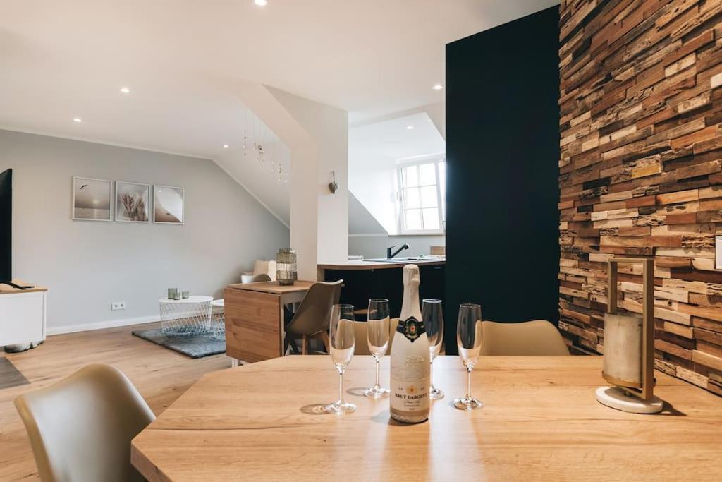 Tip! Toplage In Dresden! Moderne 100 Qm Ferienwohnung Fuer Familien Und Kleine Gruppen Εξωτερικό φωτογραφία