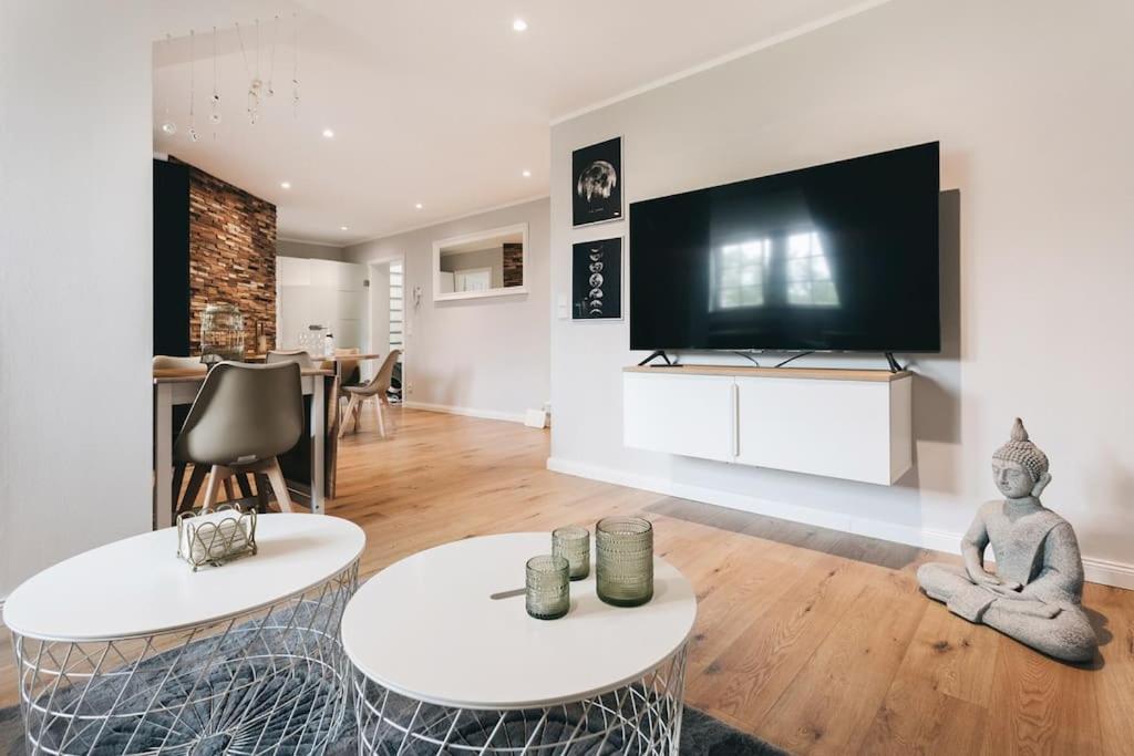 Tip! Toplage In Dresden! Moderne 100 Qm Ferienwohnung Fuer Familien Und Kleine Gruppen Εξωτερικό φωτογραφία